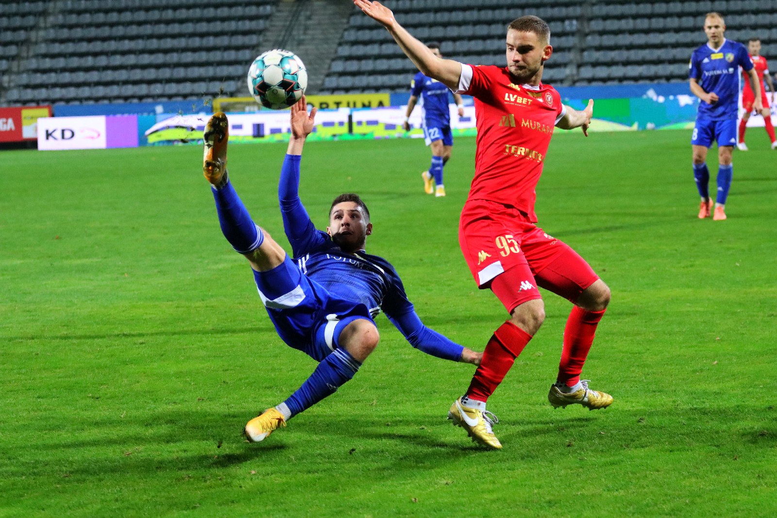 Szczęśliwy remis piłkarzy Miedzi Legnica z Widzewem Łódź