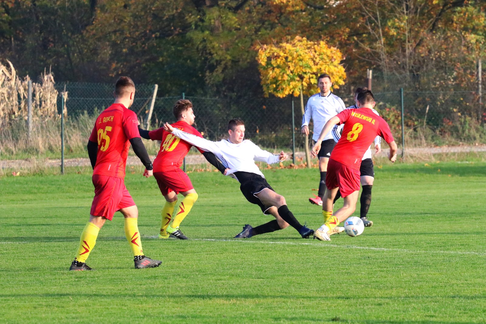 4 liga: Orkan Szczedrzykowice - KS Legnickie Pole 2:1