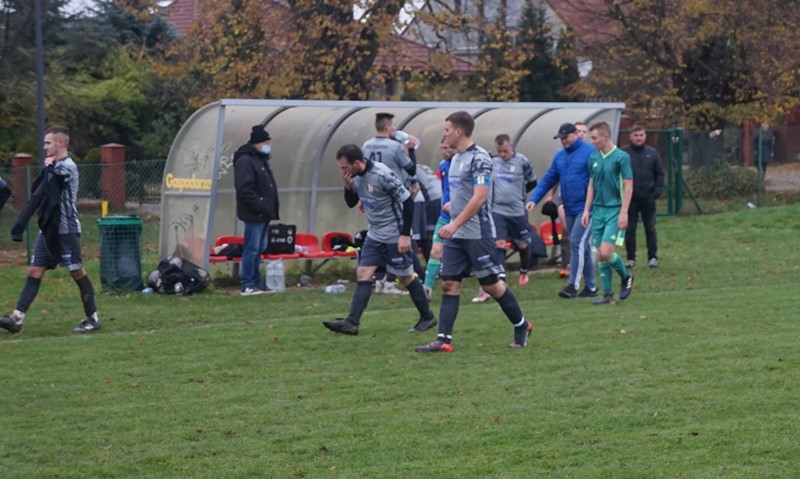 Okręgówka: Sokół Jerzmanowa - Kaczawa Bieniowice 1-5 (0-1)