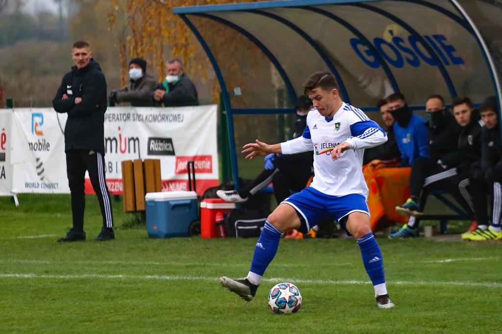Mewa nie zatrzymała lidera. Zwycięstwo Karkonoszy Jelenia Góra