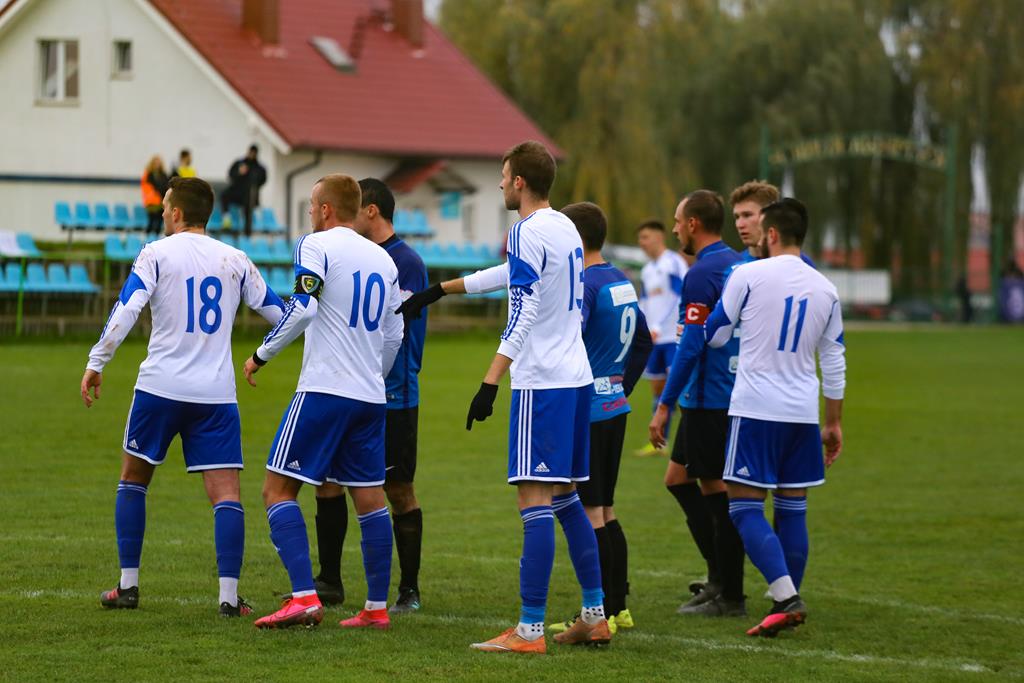 Mewa nie zatrzymała lidera. Zwycięstwo Karkonoszy Jelenia Góra