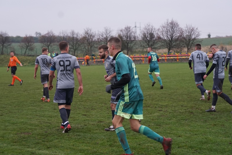 Okręgówka: Sokół Jerzmanowa - Kaczawa Bieniowice 1-5 (0-1)