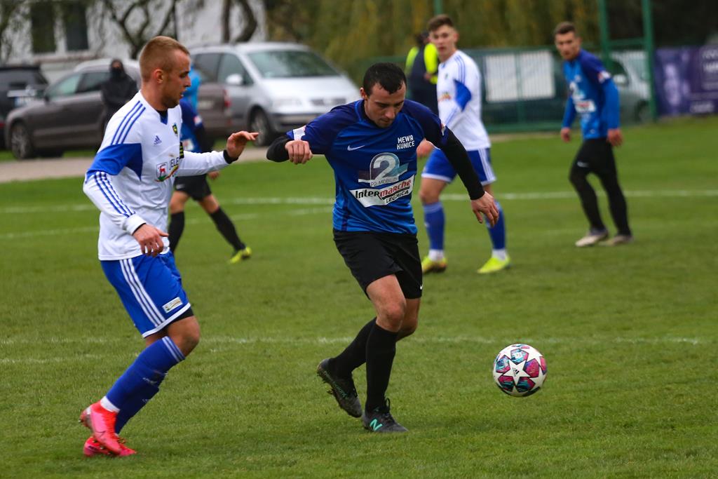 Mewa nie zatrzymała lidera. Zwycięstwo Karkonoszy Jelenia Góra