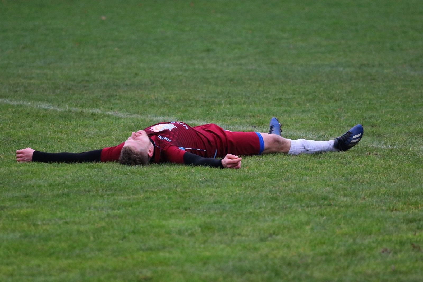 Błękitni Koskowice na fali rozgromiło Kaczawa II Bieniowice