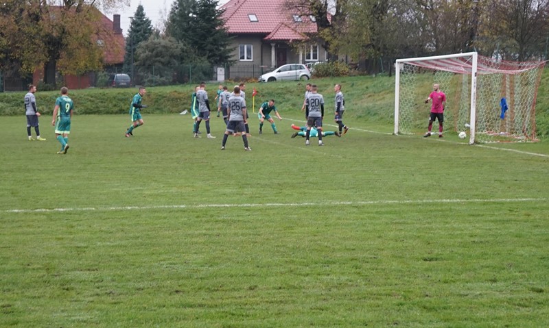 Okręgówka: Sokół Jerzmanowa - Kaczawa Bieniowice 1-5 (0-1)