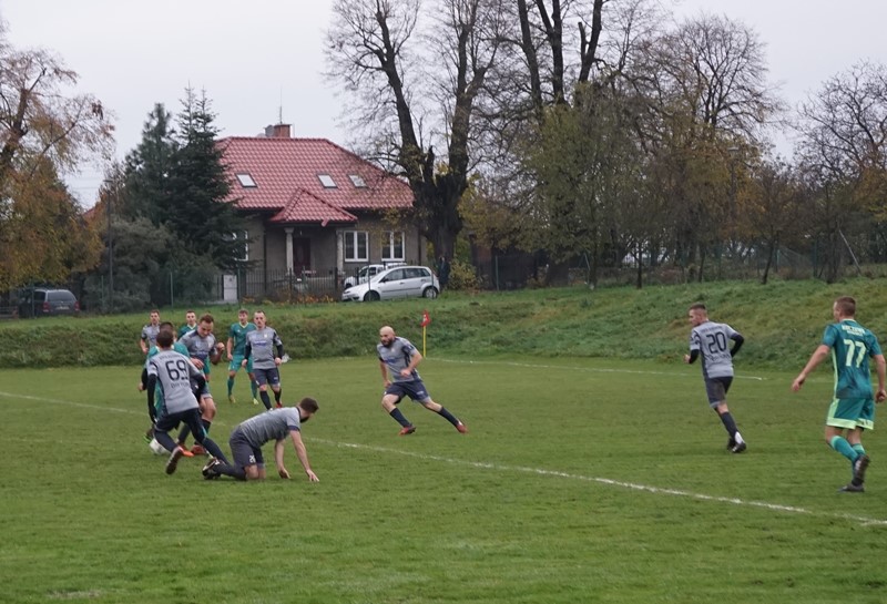 Okręgówka: Sokół Jerzmanowa - Kaczawa Bieniowice 1-5 (0-1)