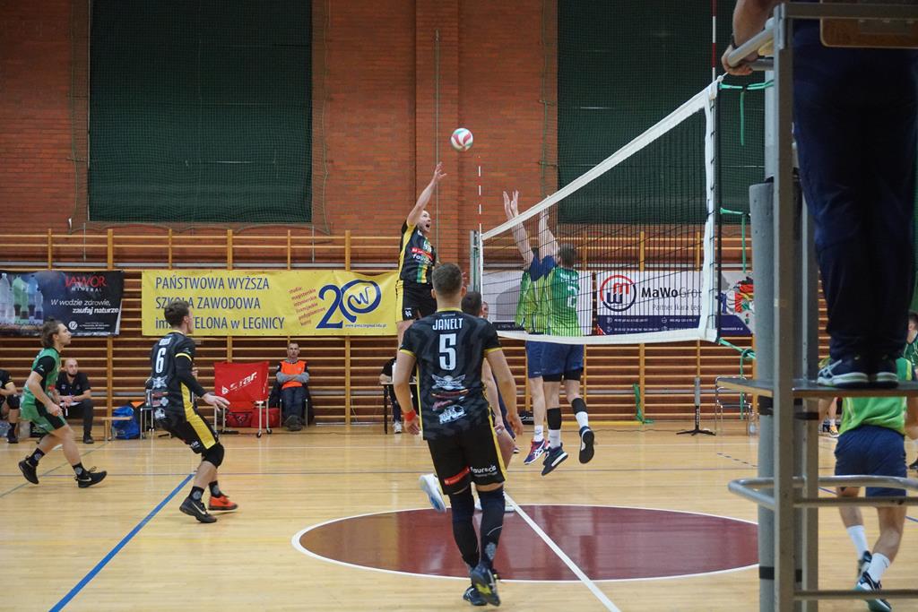 Siatkarze Ikara wygrali u siebie z IM Faurecia Volley