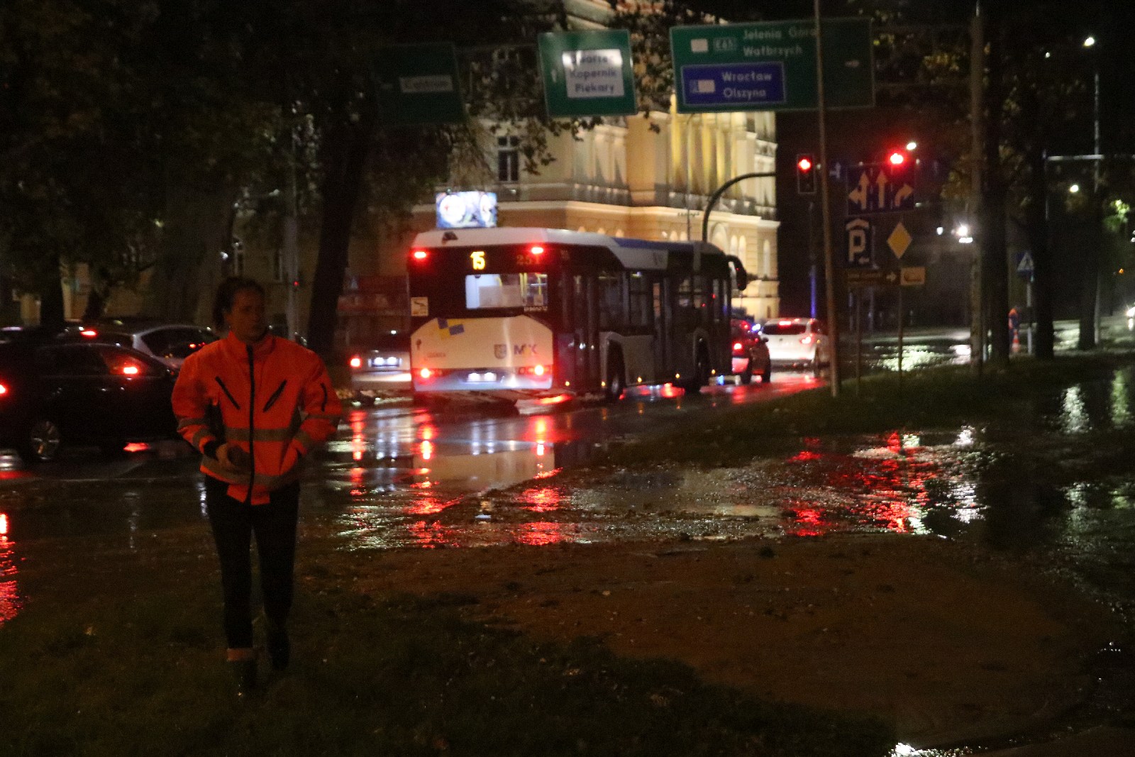 Potężna awaria magistrali wodnej. Nie ma wody w całej Legnicy