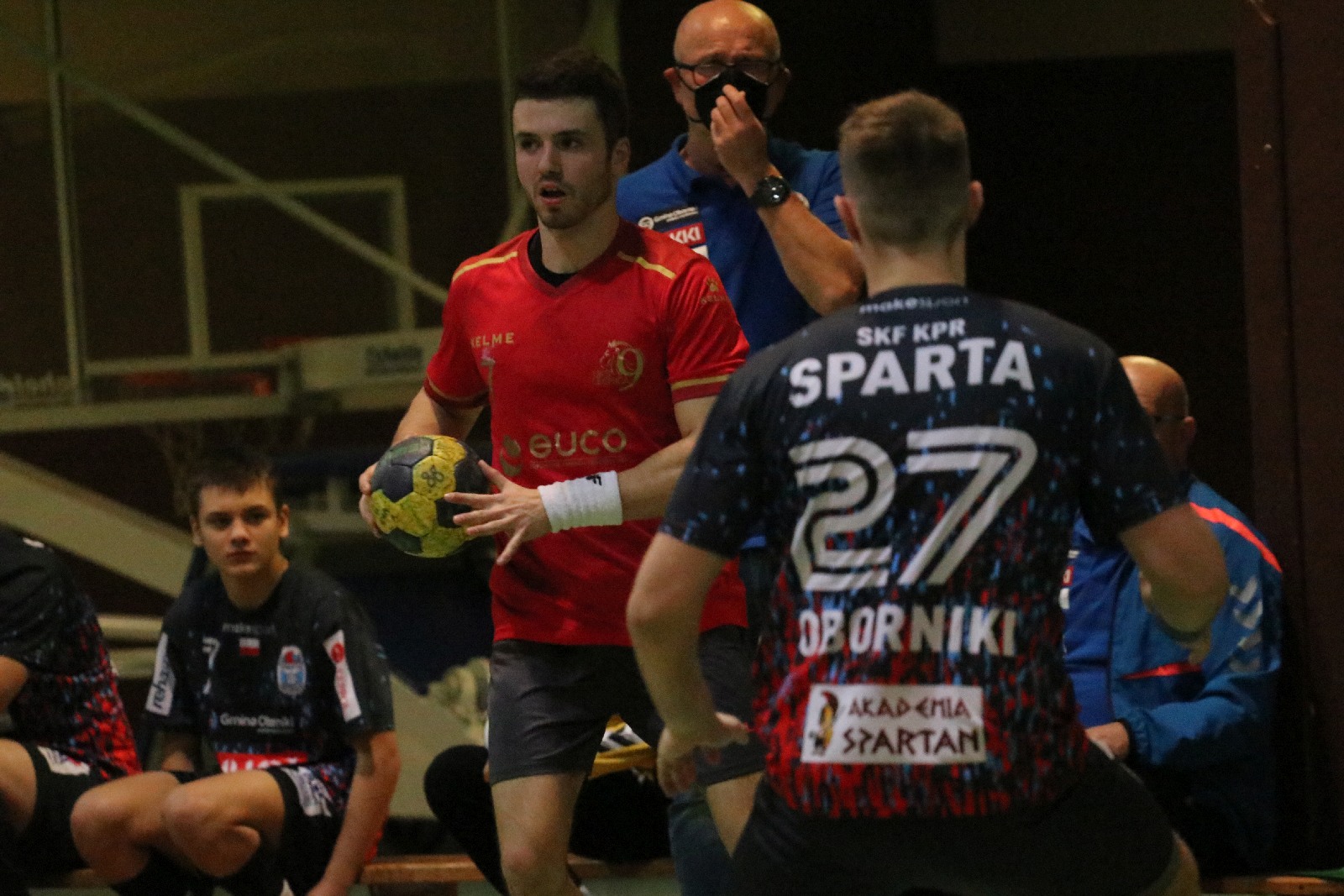 Dziewiątka Legnica pokonuje we własnej hali Spartę Oborniki