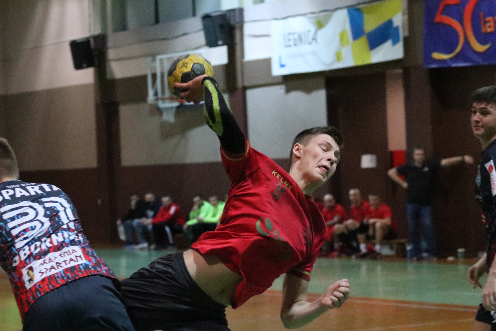 Dziewiątka Legnica pokonuje we własnej hali Spartę Oborniki