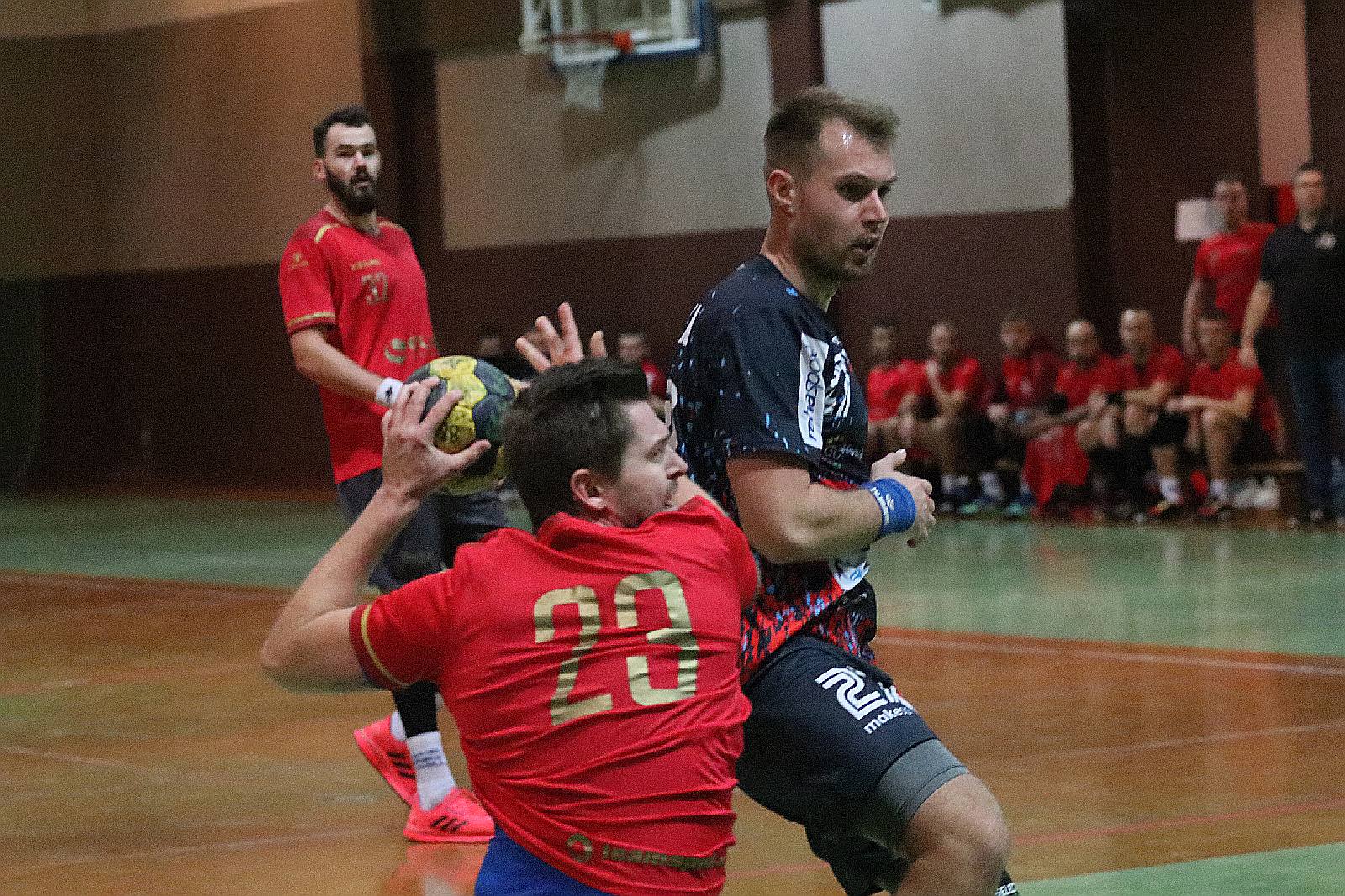 Dziewiątka Legnica pokonuje we własnej hali Spartę Oborniki