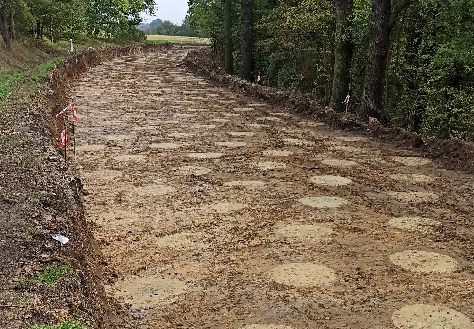 Starostwo wspólnie z gminą Kunice remontuje drogę w Bieniowicach