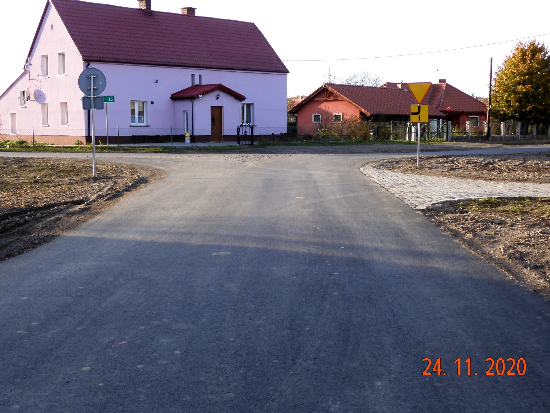 Stan dróg w powiecie systematycznie się polepsza