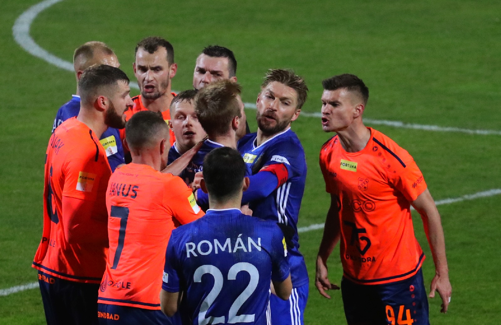 Odra Opole pokonana! Miedź Legnica wyrwała zwycięstwo