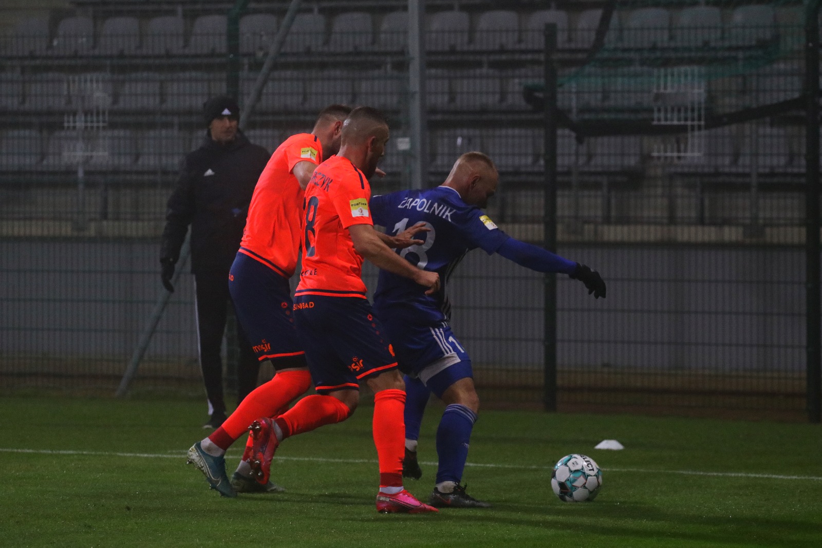 Odra Opole pokonana! Miedź Legnica wyrwała zwycięstwo