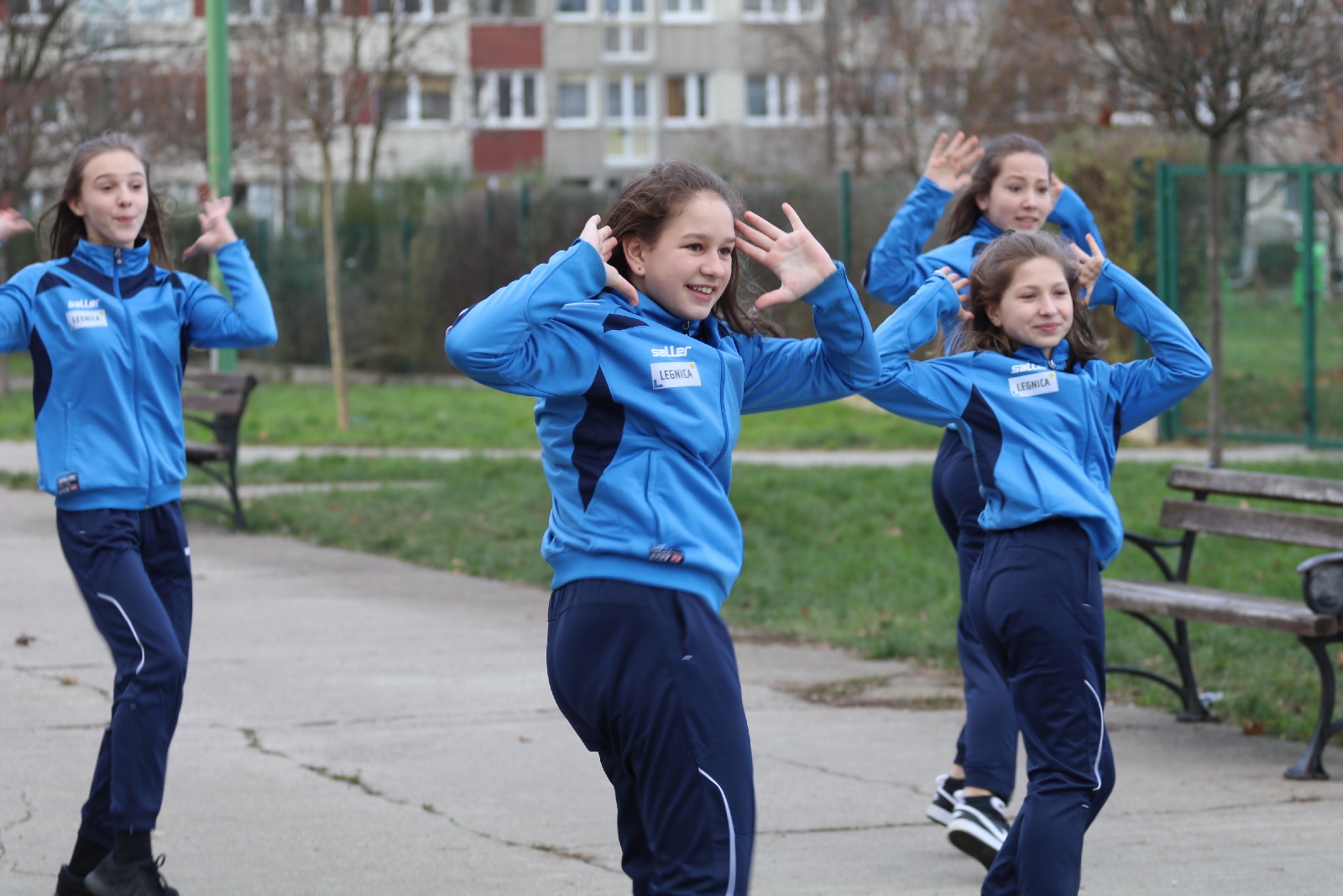 Tańcząc podziękowali za ciężką pracę i wielkie serce