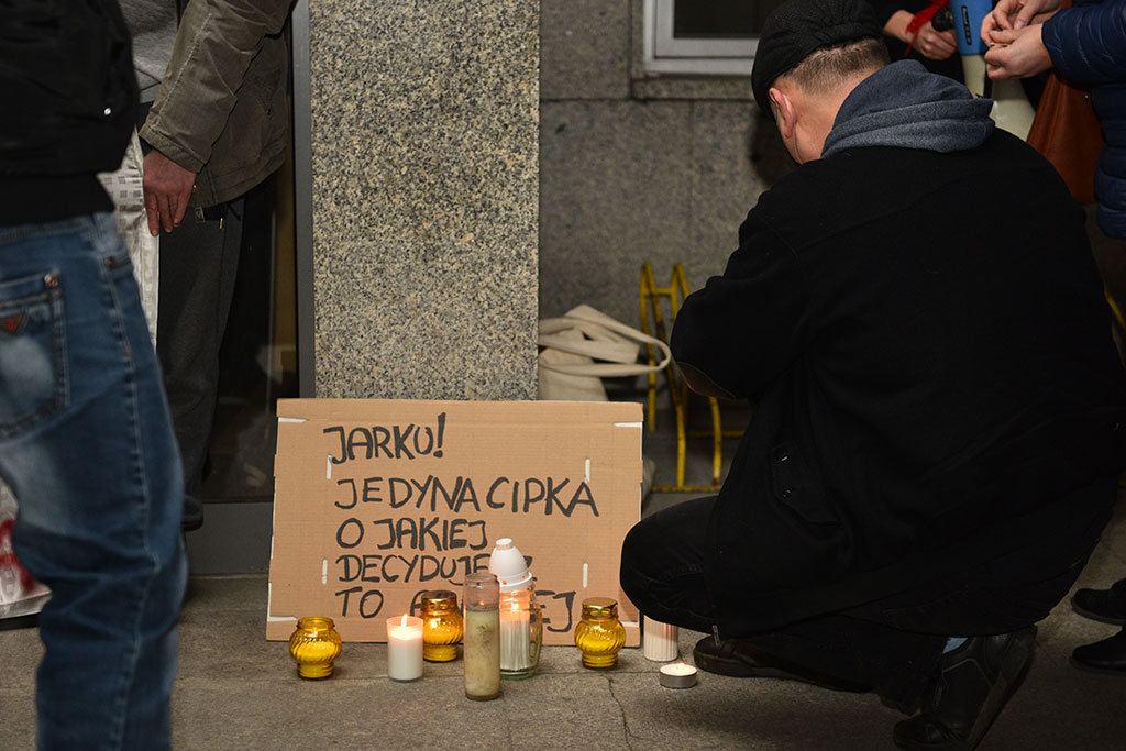 Coraz mniej osób uczestniczy w legnickich protestach