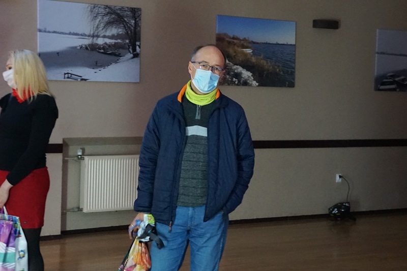 Mikołaj gości w gminie Kunice ku uciesze najmłodszych cz3	