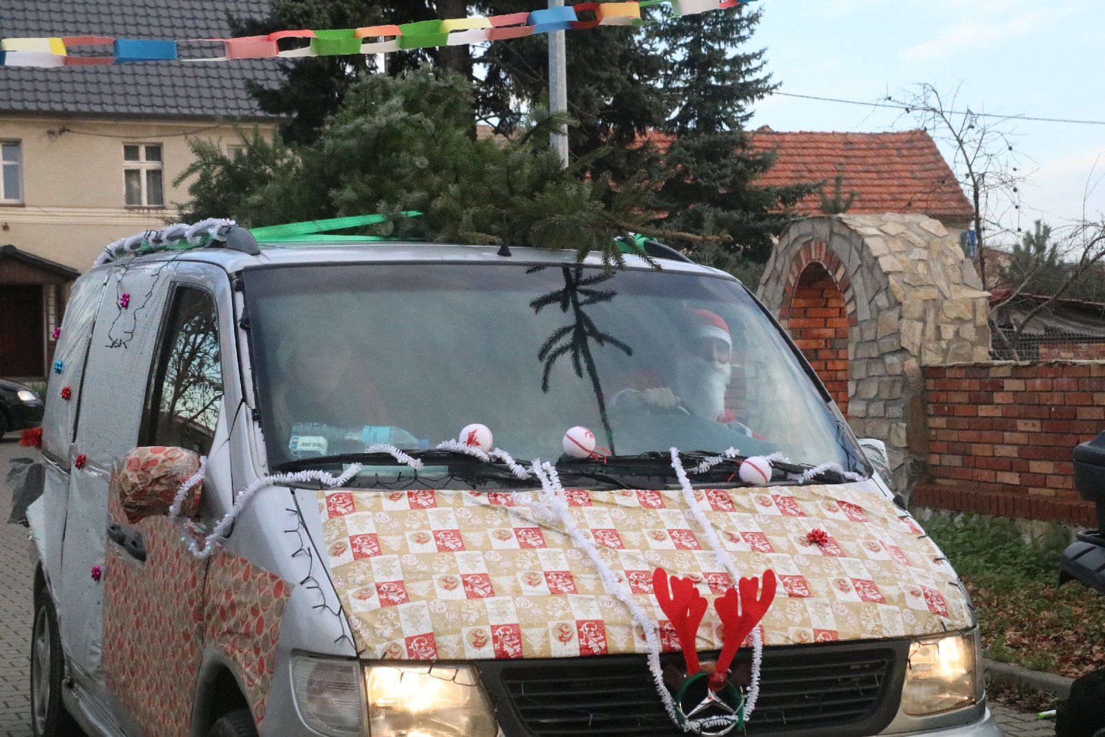 Mikołaje na motocyklach przyjechali do Domu Dziecka
