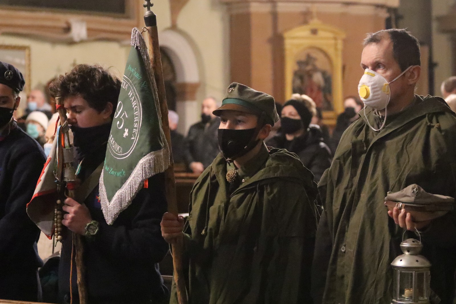 Uroczyste przekazanie Betlejemskiego Światła Pokoju