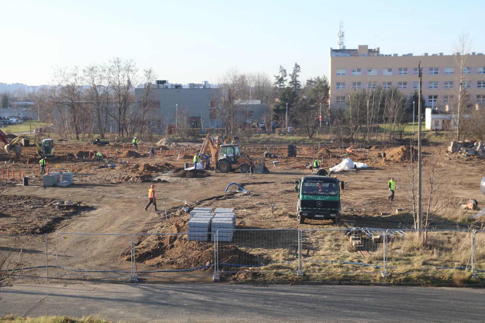 Zobacz jak powstaje modułowy dla pacjentów z COVID-19