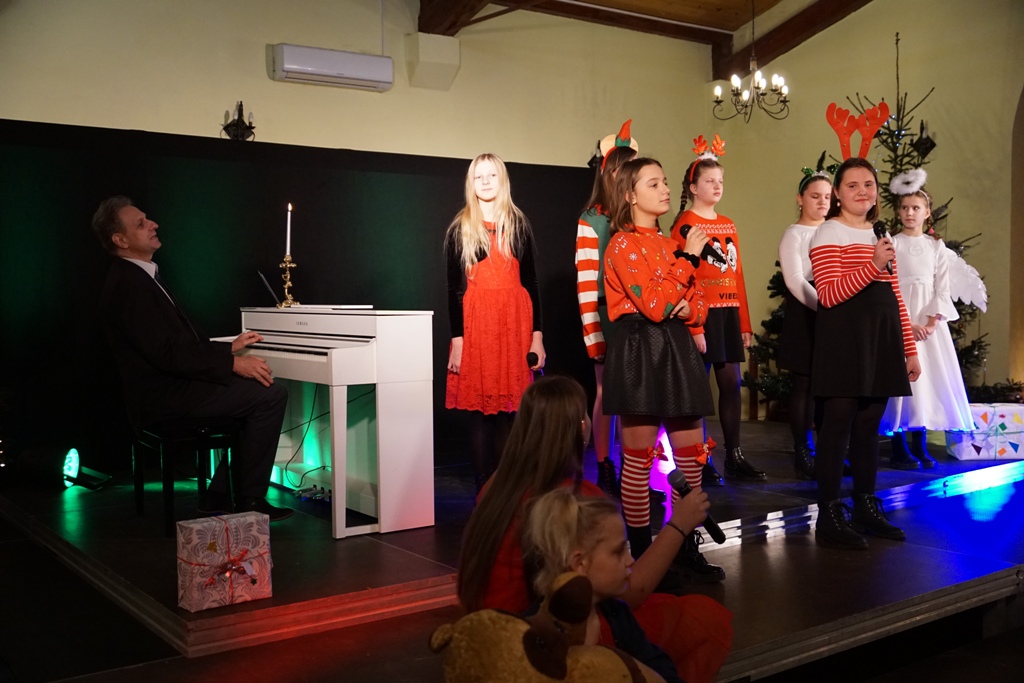 Świąteczny muzyczny upominek dla mieszkańców gminy Kunice