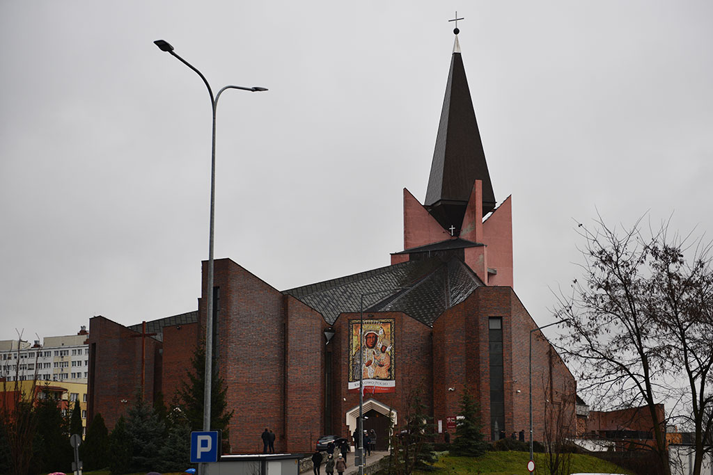Piękne szopki bożonarodzeniowe w legnickich kościołach