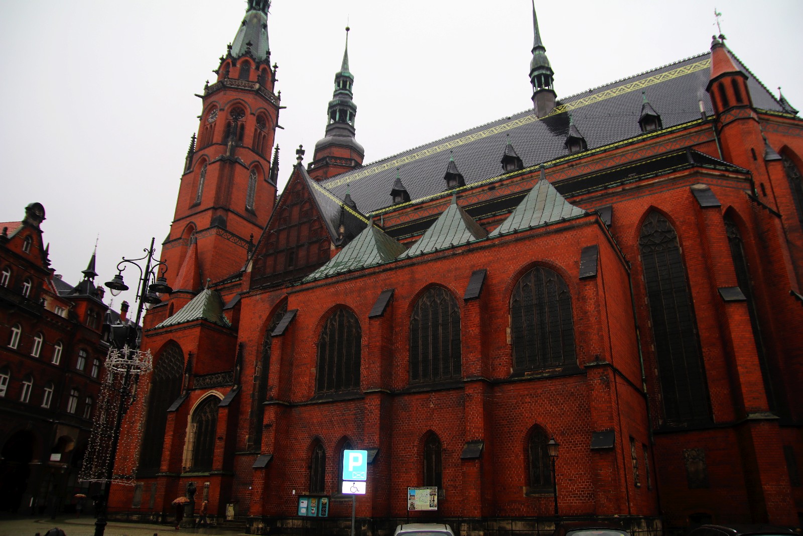 Piękne szopki bożonarodzeniowe w legnickich kościołach