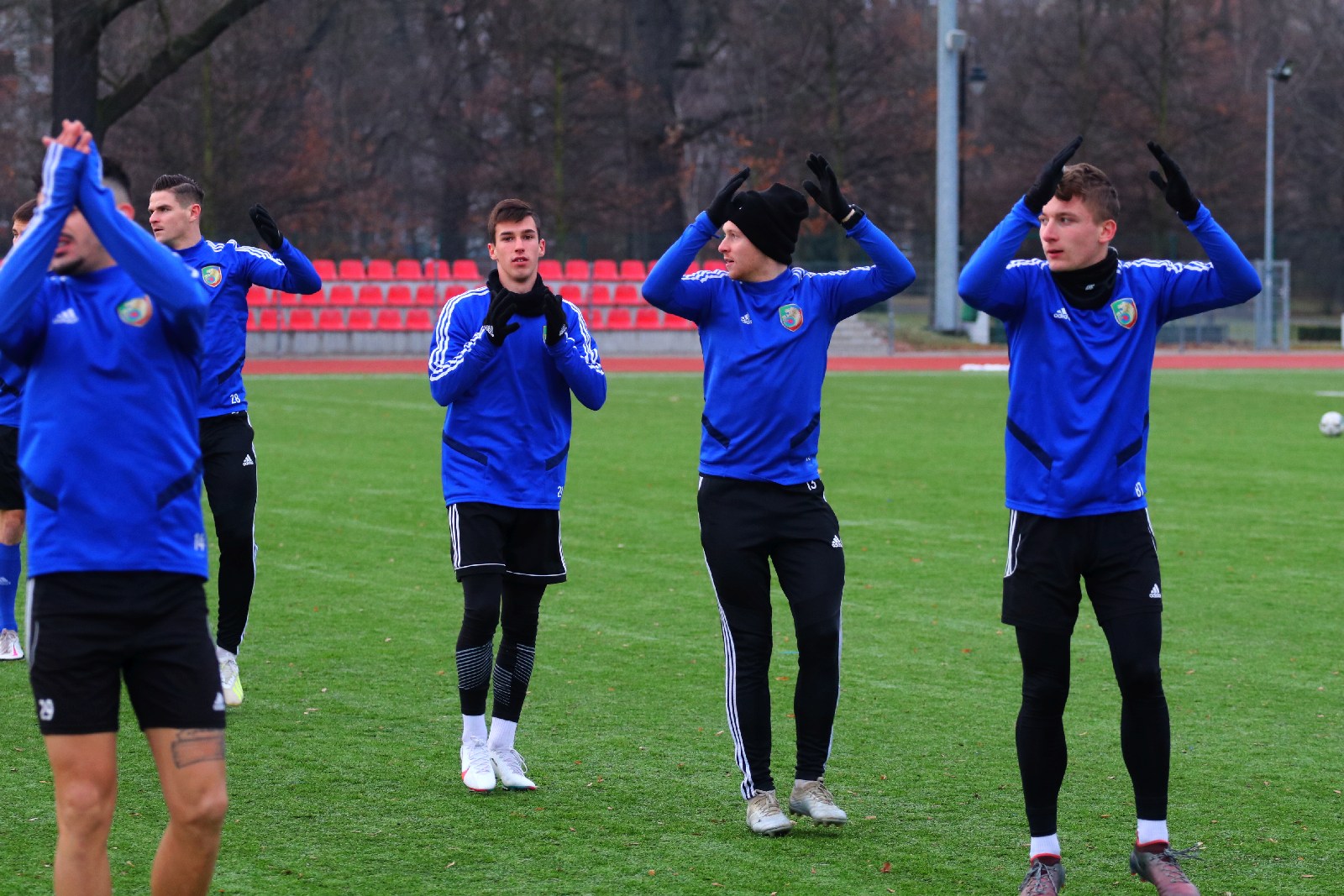 Piłkarze Miedzi Legnica wrócili do treningów