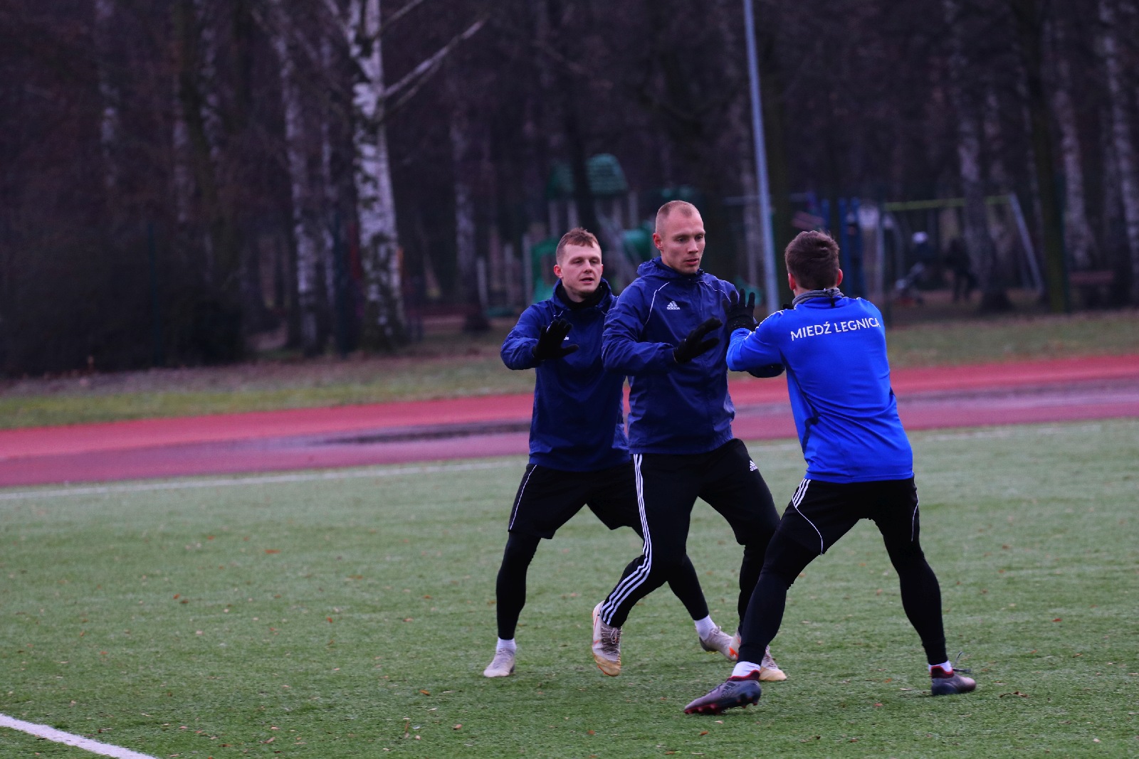 Piłkarze Miedzi Legnica wrócili do treningów