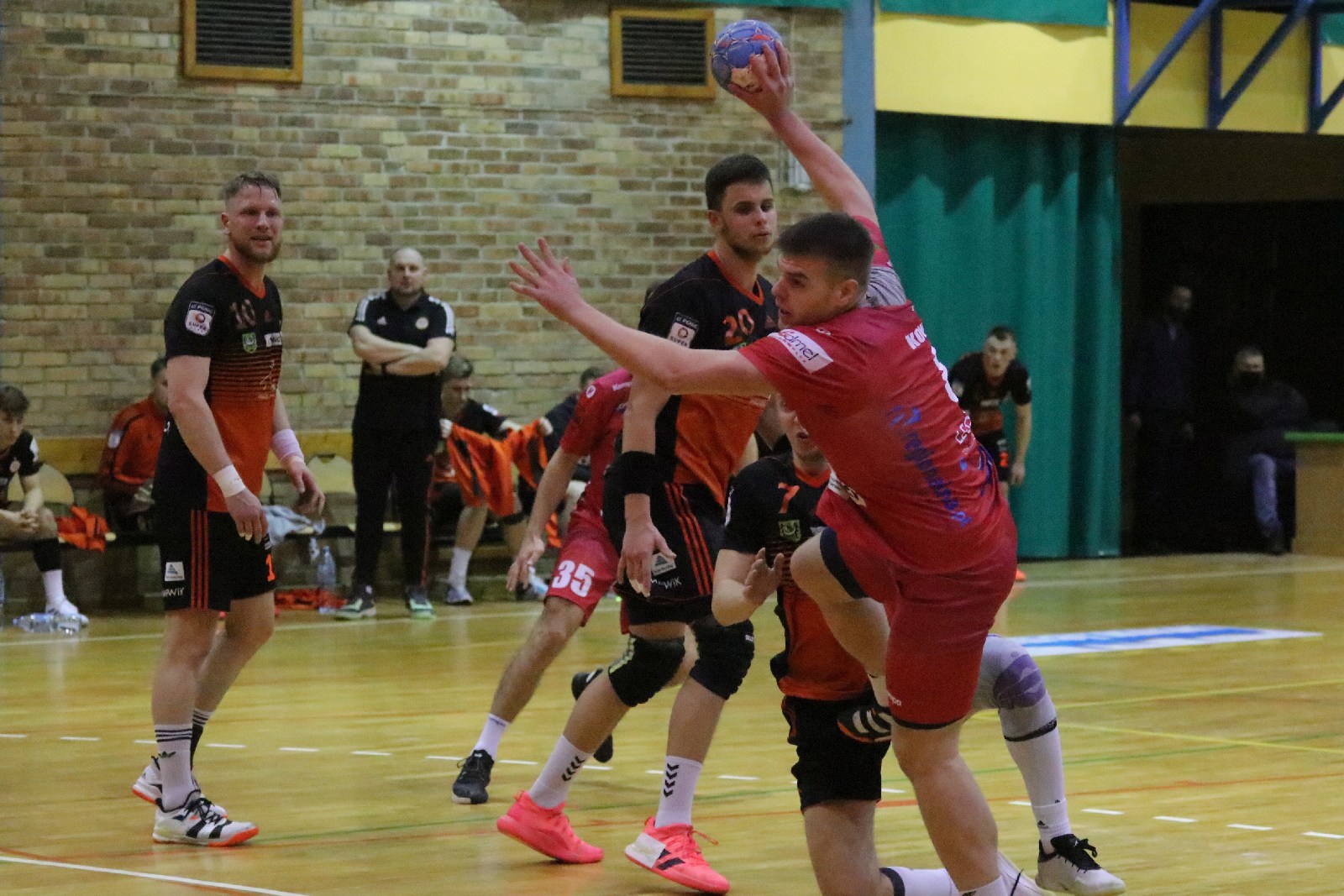 Siódemka Miedź Legnica remisuje w sparingu z Zagłębiem Lubin