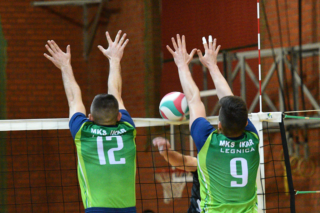 Ikar Legnica pokonuje Chełmiec Wałbrzych 3:0