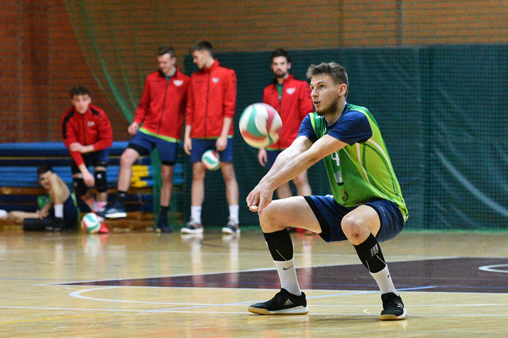 Ikar Legnica pokonuje Chełmiec Wałbrzych 3:0