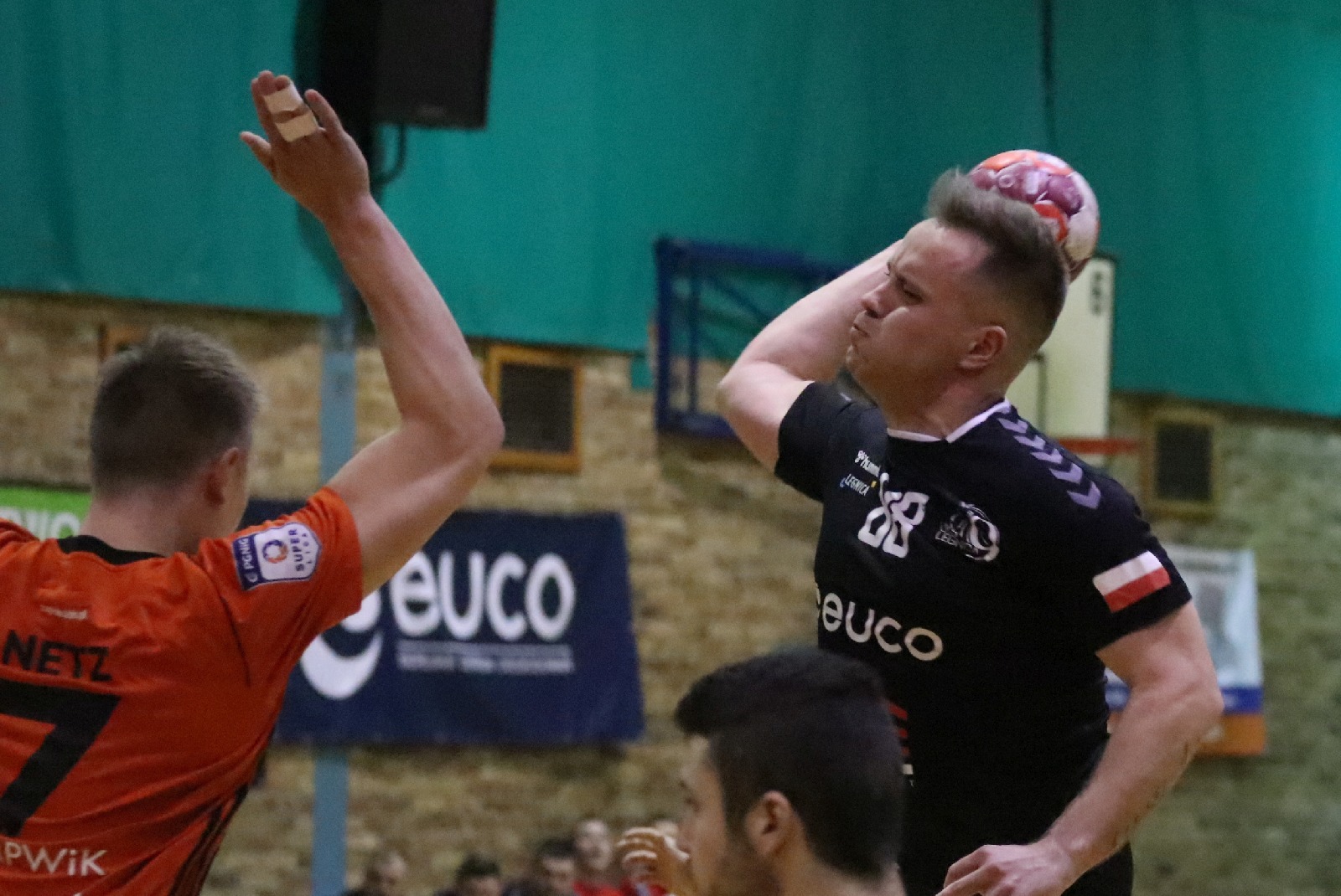 W Legnicy bez sensacji. Zagłebie wygrywa z Dziewiątką Legnica