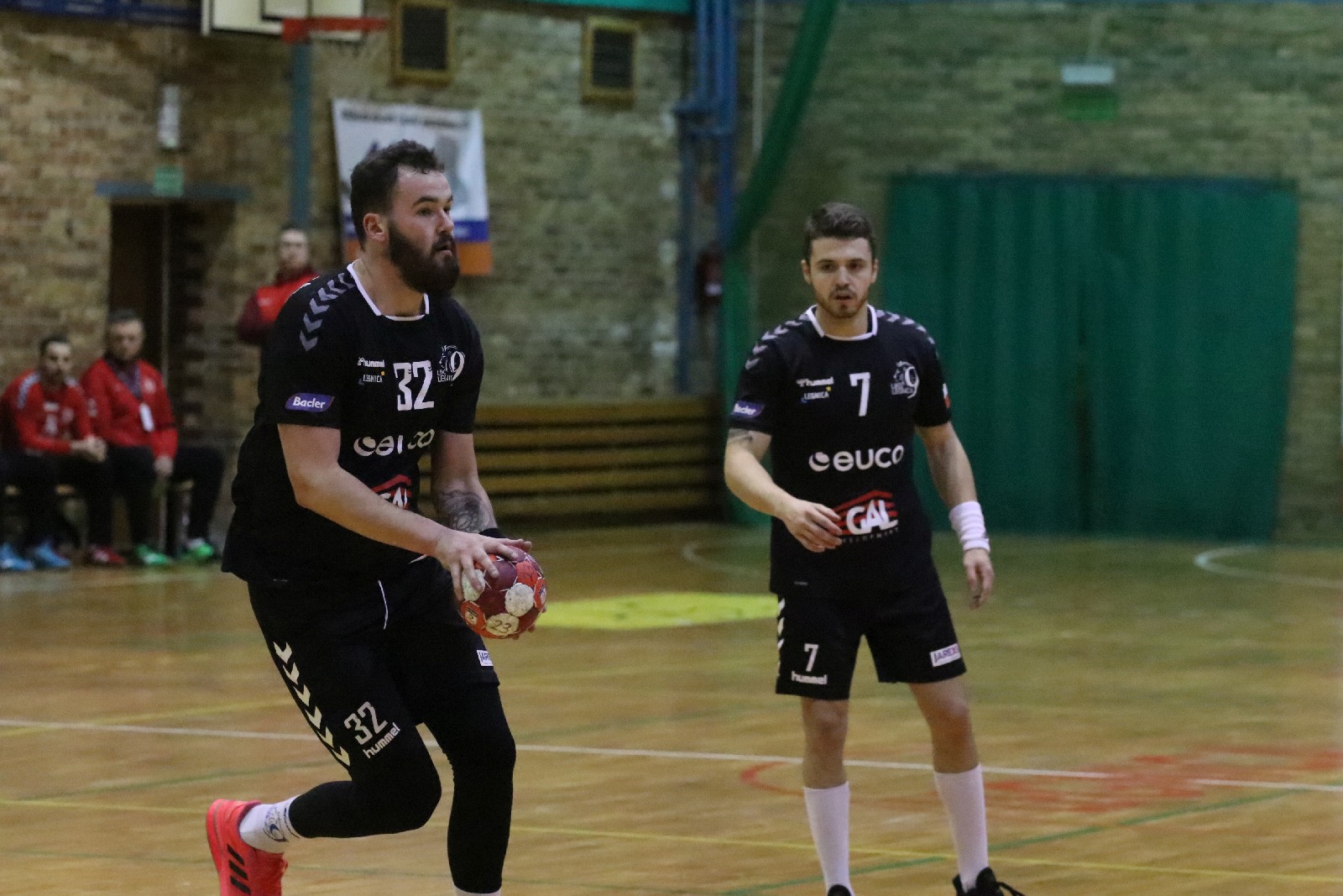 W Legnicy bez sensacji. Zagłebie wygrywa z Dziewiątką Legnica
