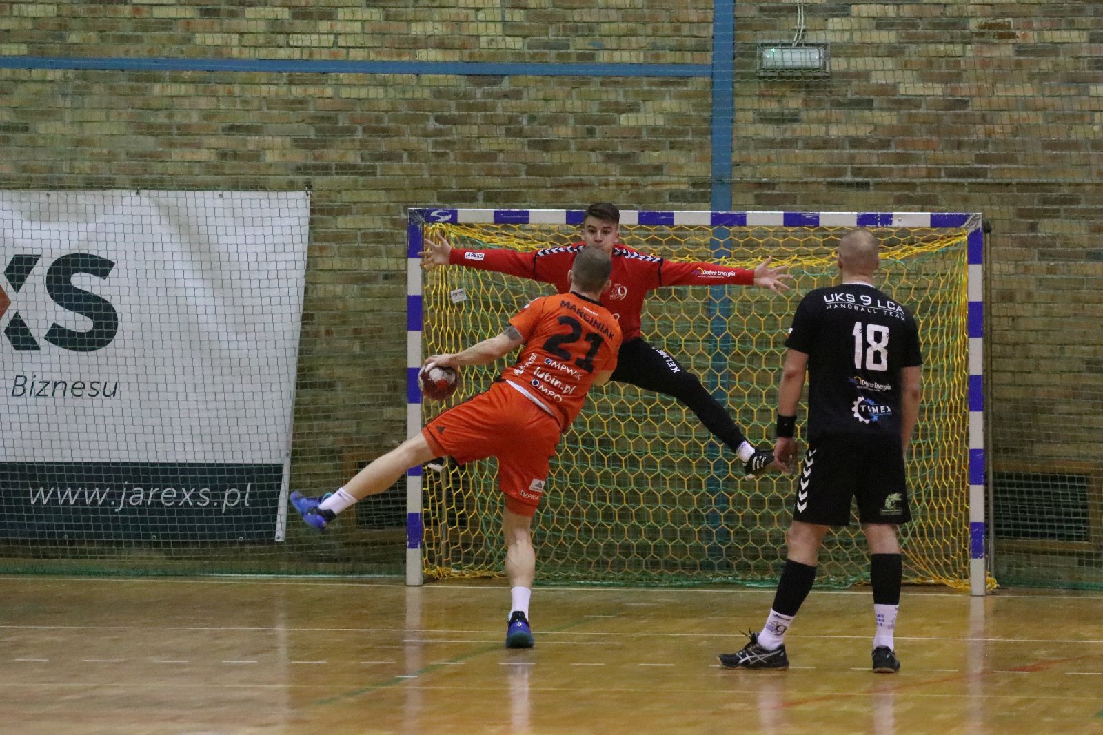 W Legnicy bez sensacji. Zagłebie wygrywa z Dziewiątką Legnica