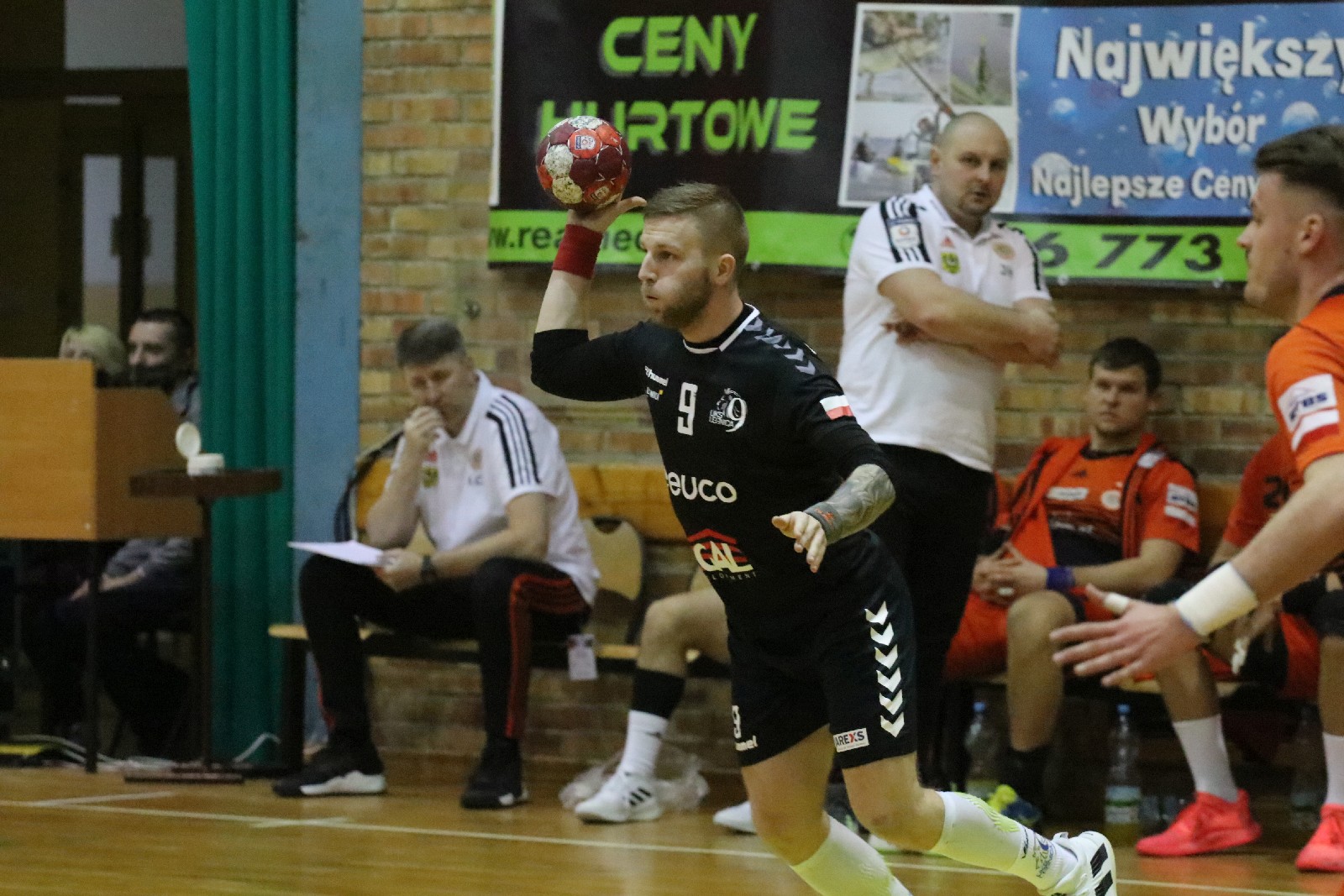 W Legnicy bez sensacji. Zagłebie wygrywa z Dziewiątką Legnica
