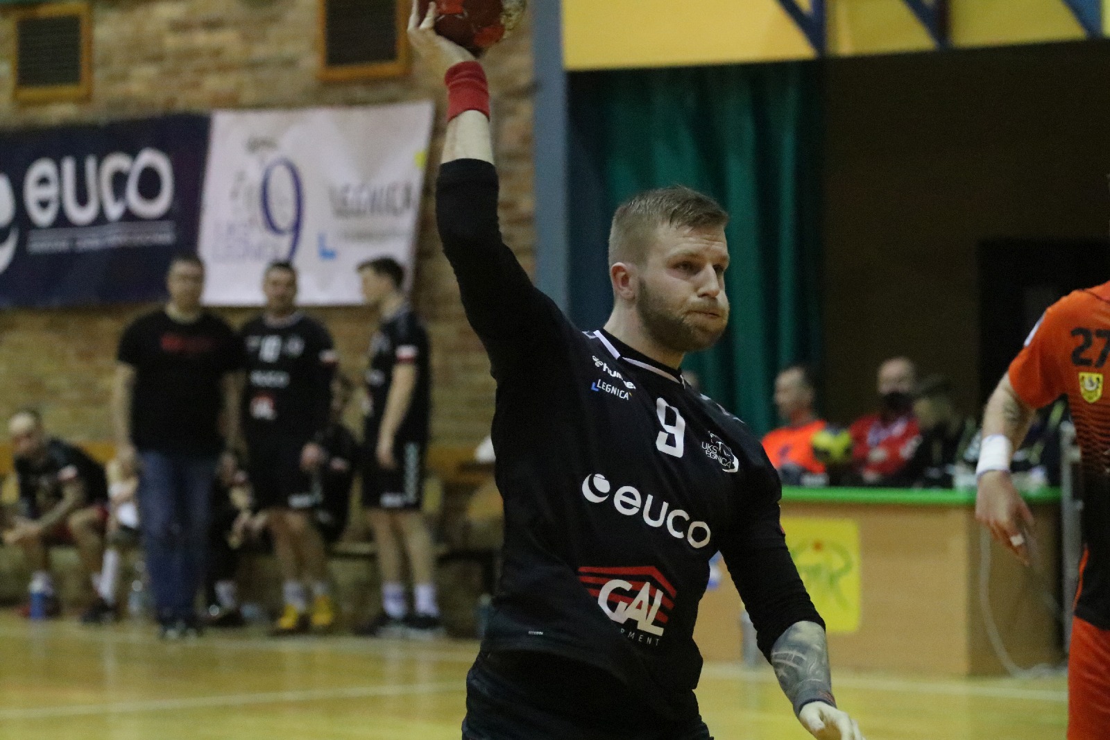 W Legnicy bez sensacji. Zagłebie wygrywa z Dziewiątką Legnica