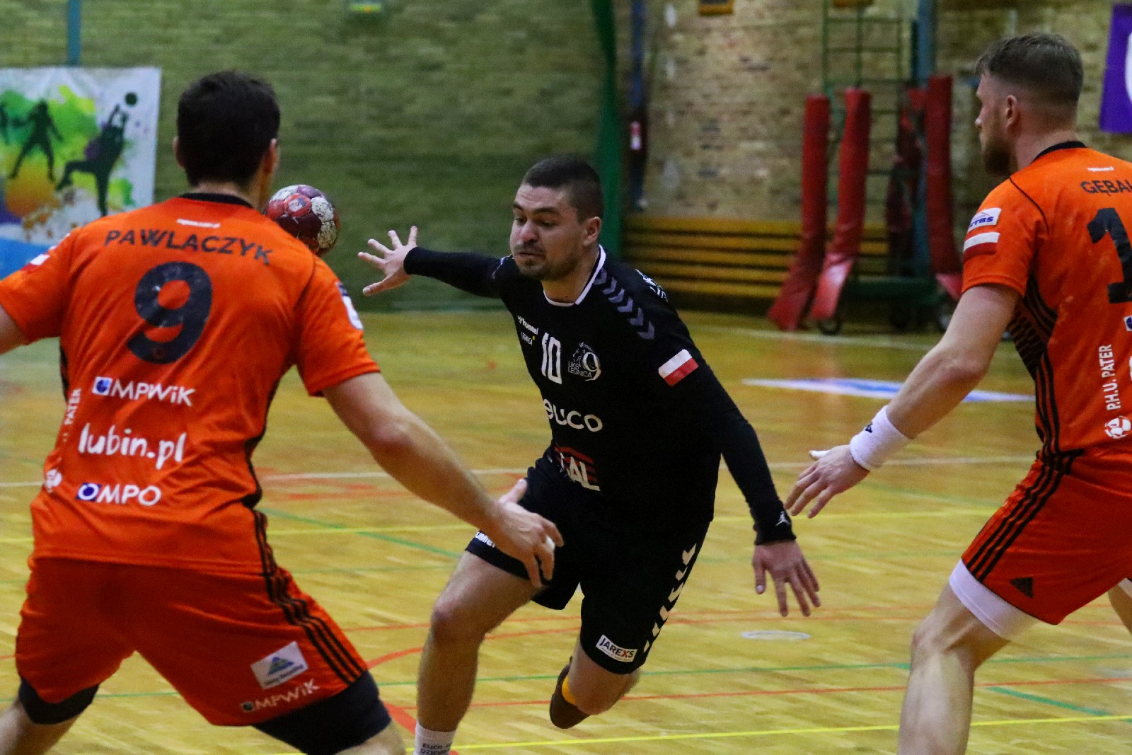 W Legnicy bez sensacji. Zagłebie wygrywa z Dziewiątką Legnica