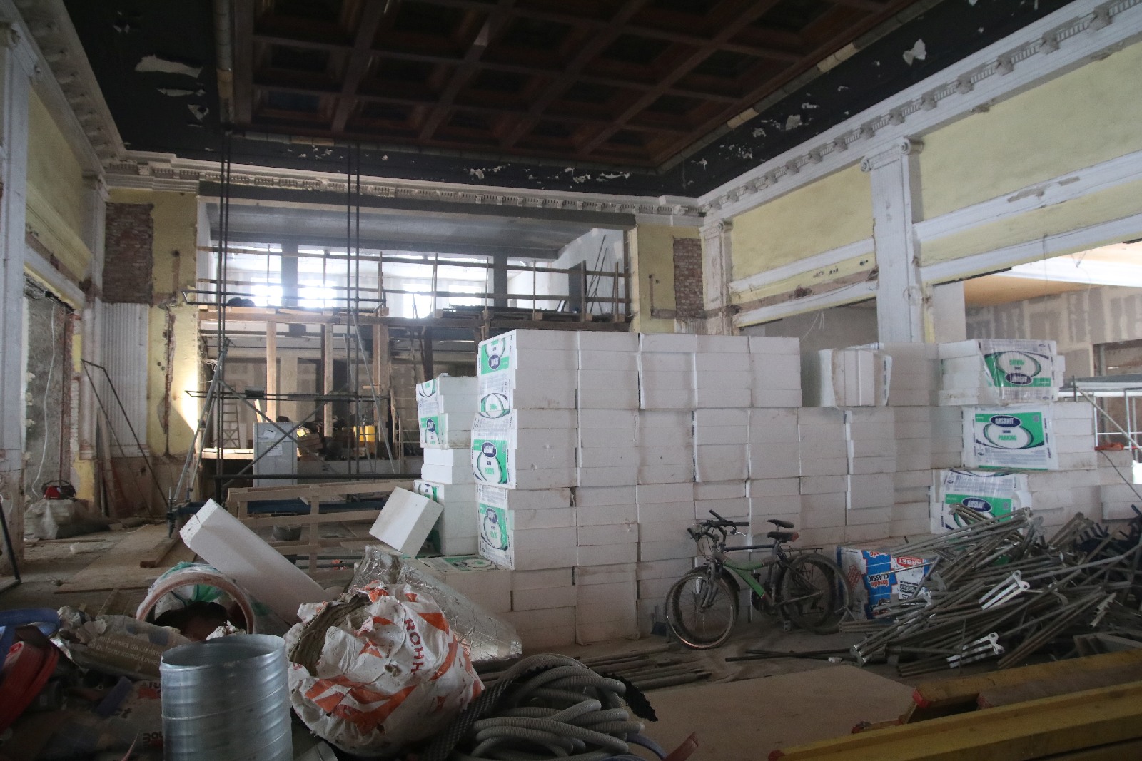 Remont Centrum Witelona coraz bardziej zaawansowany