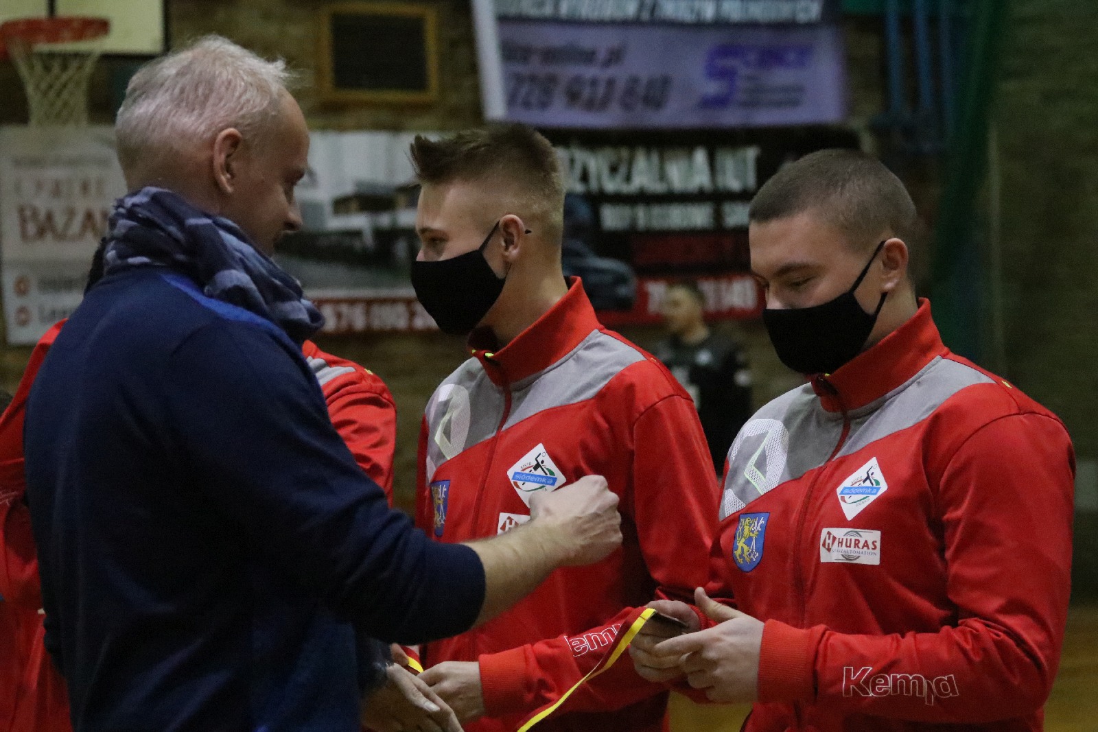 Juniorzy Siódemki odebrali medale za wicemistrzostwo województwa