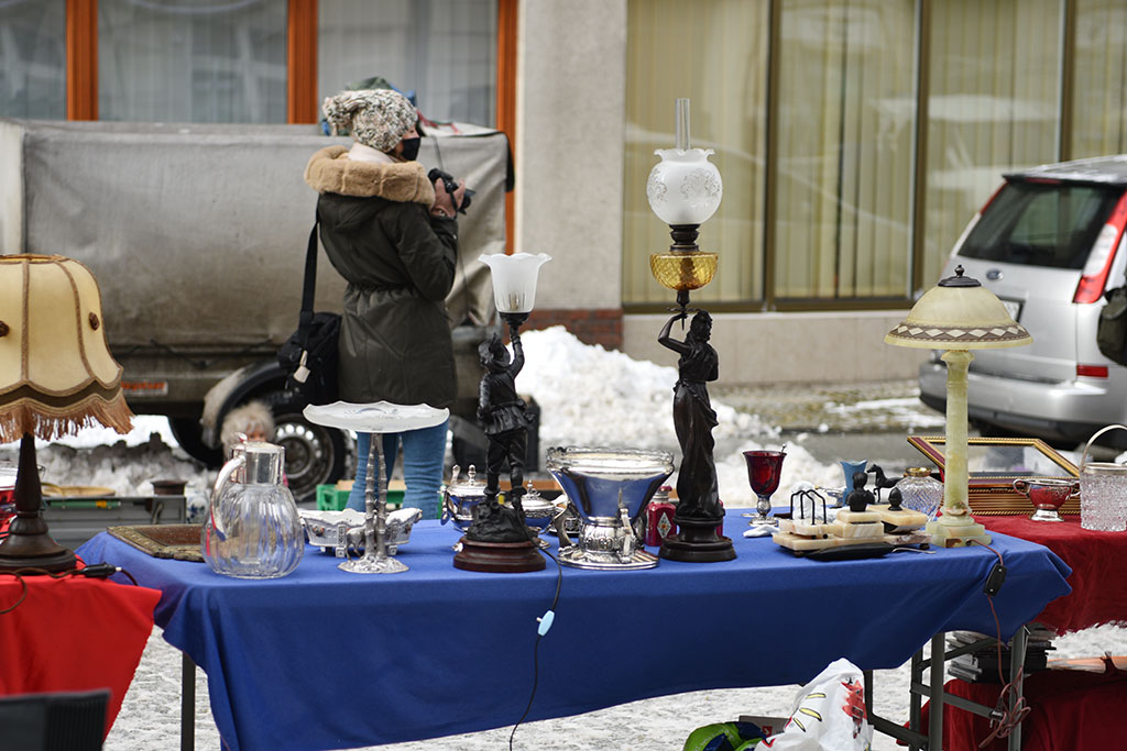 Zobacz jakie cuda można było znaleźć na jarmarku staroci