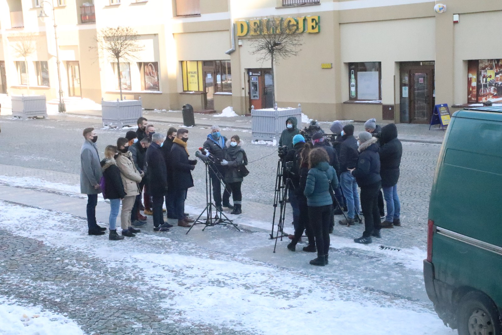 Na legnickim rynku protestowali parlamentarzyści Wiosny