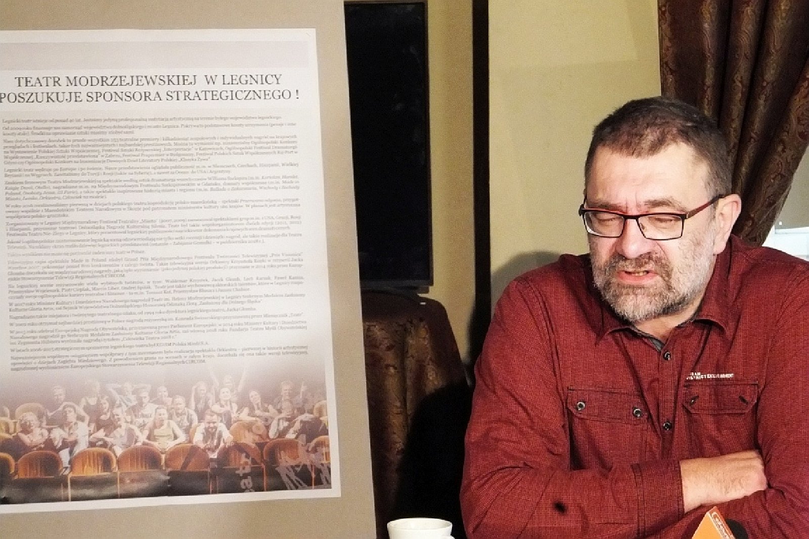 Jacek Głomb jest dyrektorem teatru od sierpnia 1994