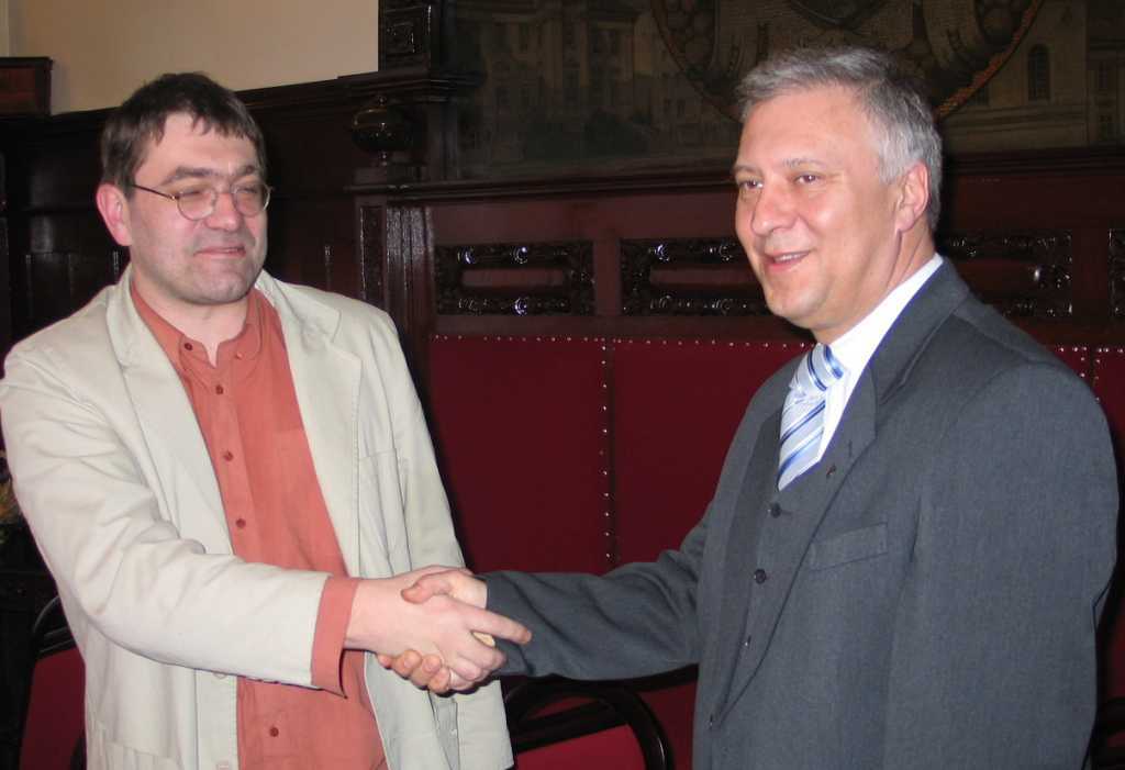 Jacek Głomb jest dyrektorem teatru od sierpnia 1994