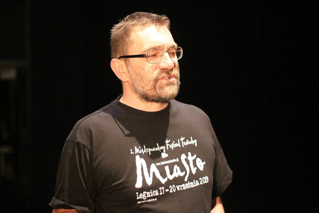 Jacek Głomb jest dyrektorem teatru od sierpnia 1994