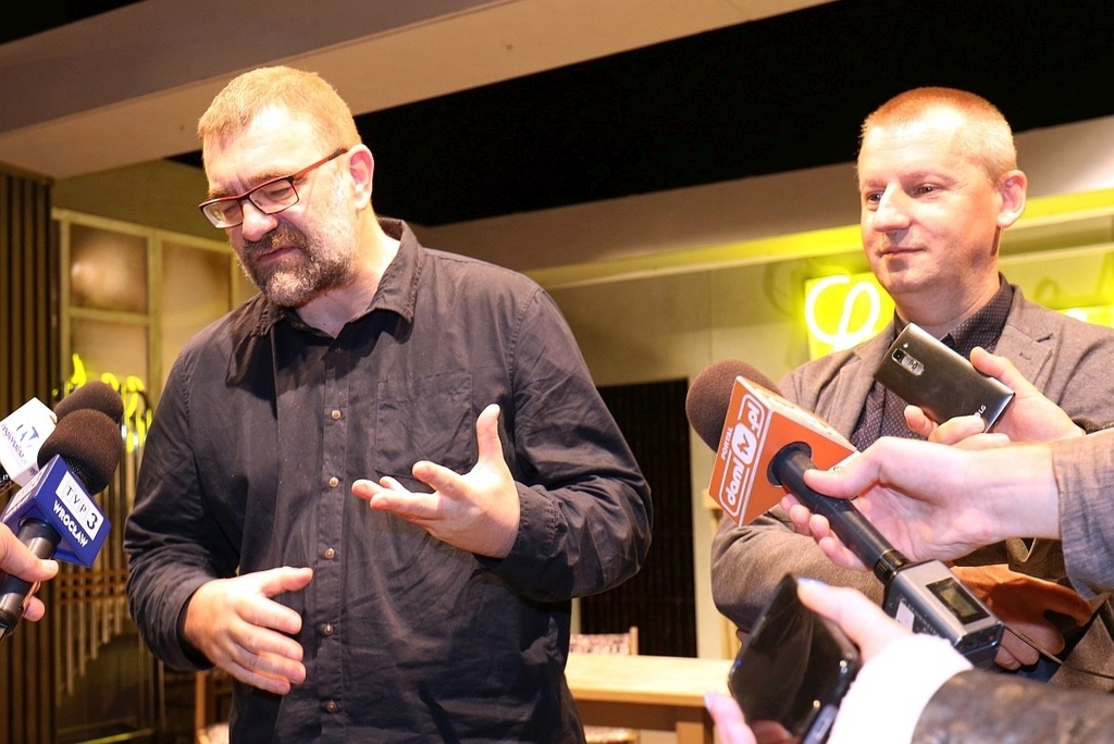 Jacek Głomb jest dyrektorem teatru od sierpnia 1994