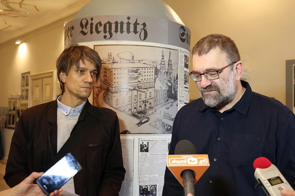 Jacek Głomb jest dyrektorem teatru od sierpnia 1994
