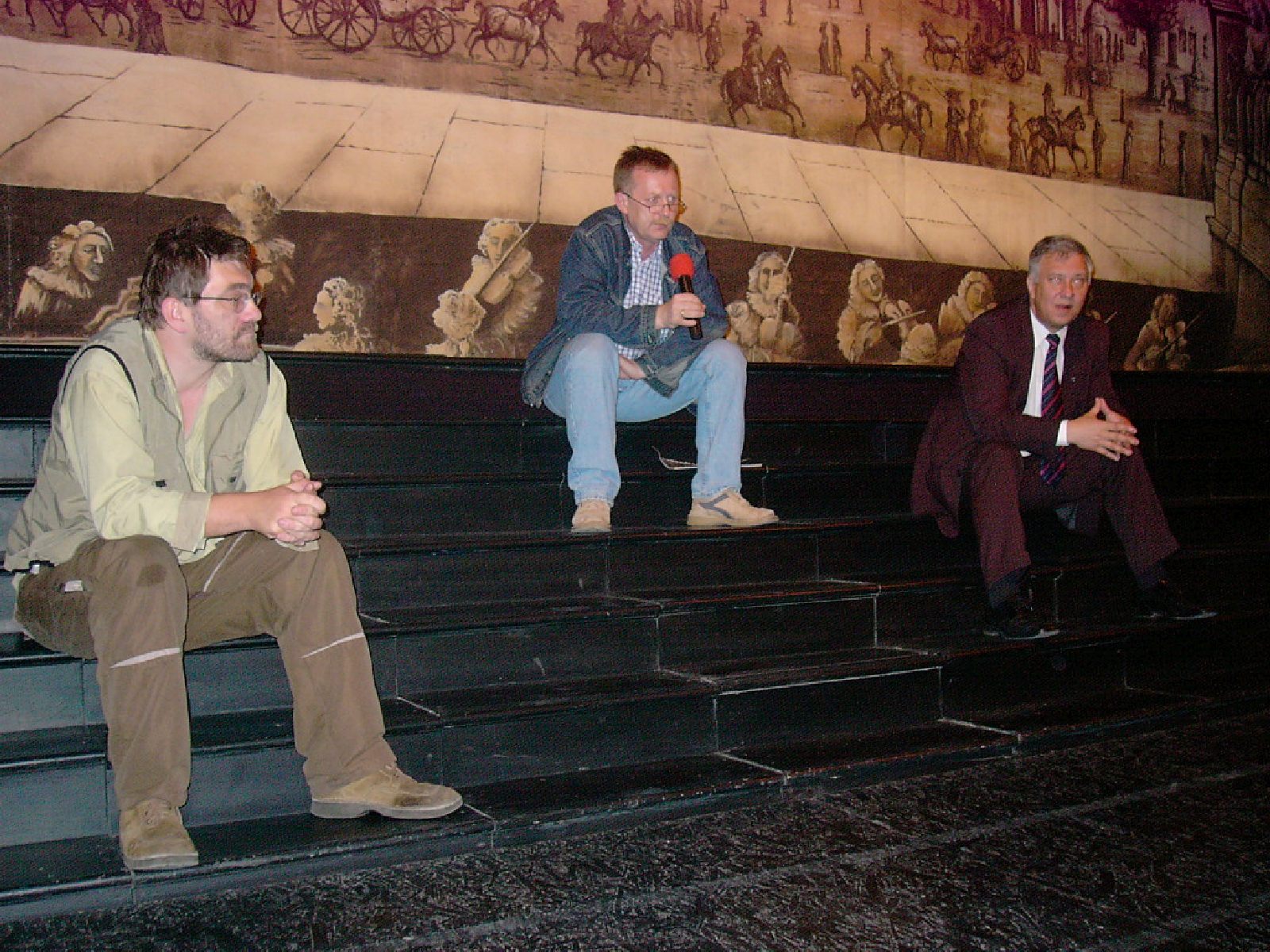 Jacek Głomb jest dyrektorem teatru od sierpnia 1994
