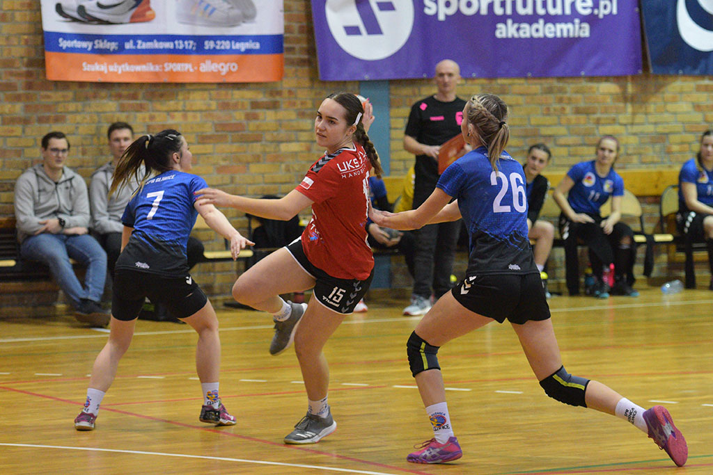 SPR Sośnica Gliwice wysoko pokonał Dziewiątkę Legnica